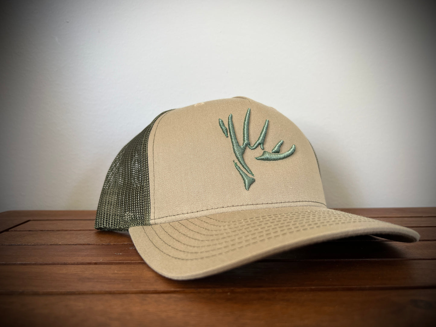Tan and green antler logo snapback